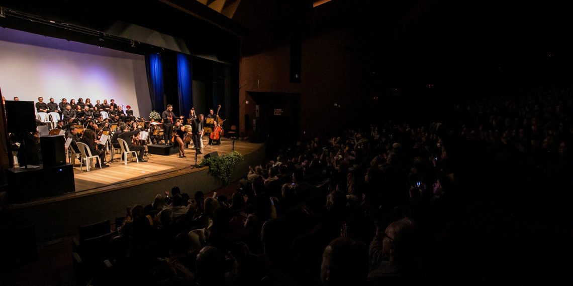 Teatro Municipal Bruno Nitz