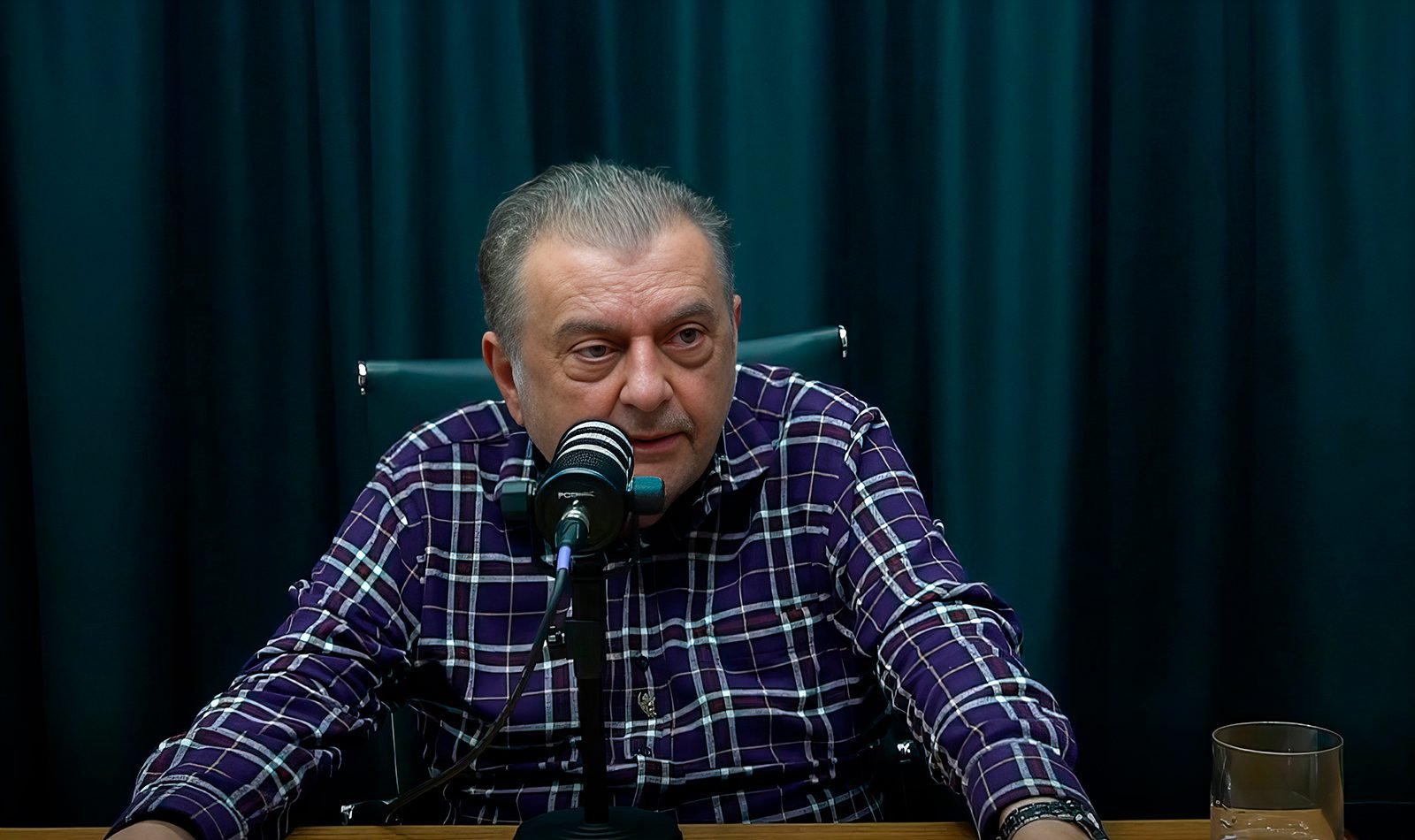 sergio-borges-no-cnbcast-podcast-espirito-santo-engenharia-obras-muro-arrimo-guarapari-memoria-capix.jpeg