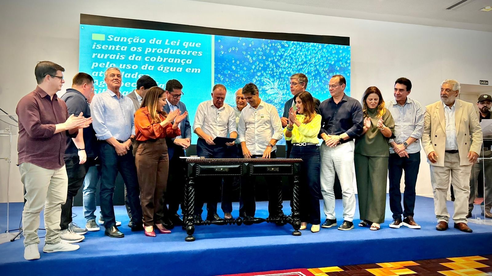 Assinatura-projeto-isencao-agua-3.jpeg