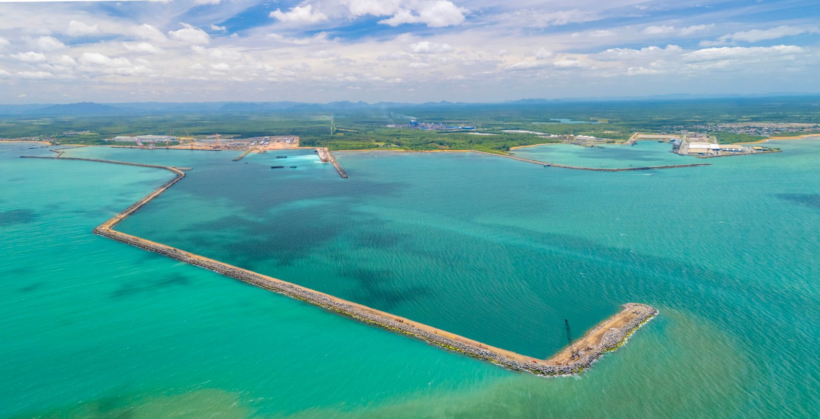 Vista-dos-portos-em-Aracruz.jpg