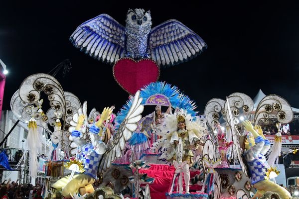 unidos-de-jucutuquara-desfila-no-sambao-do-povo-no-carnaval-de-vitoria-2023------980365-article